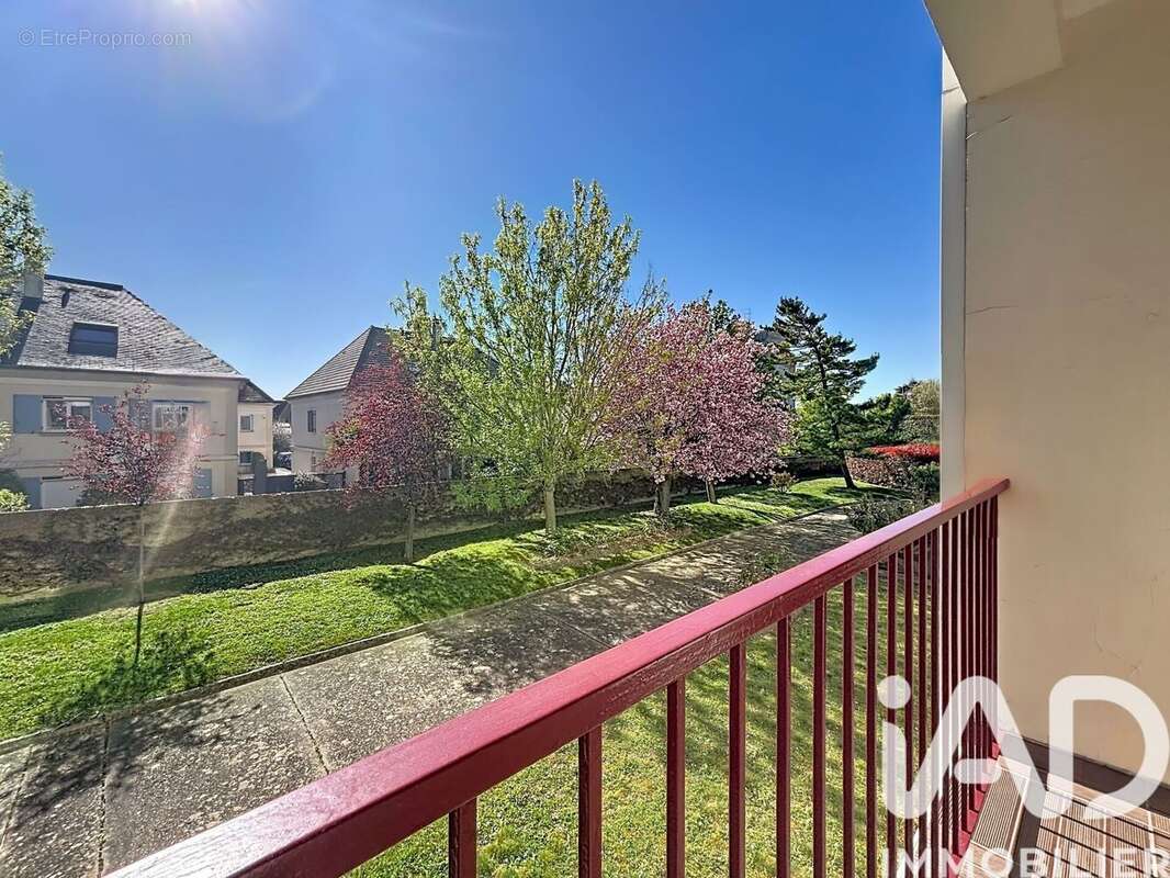 Photo 3 - Appartement à RUEIL-MALMAISON