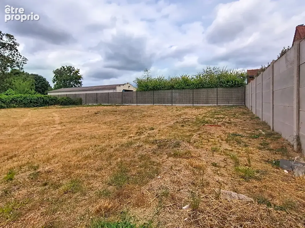 Terrain hergnies 585 m² - photo 2