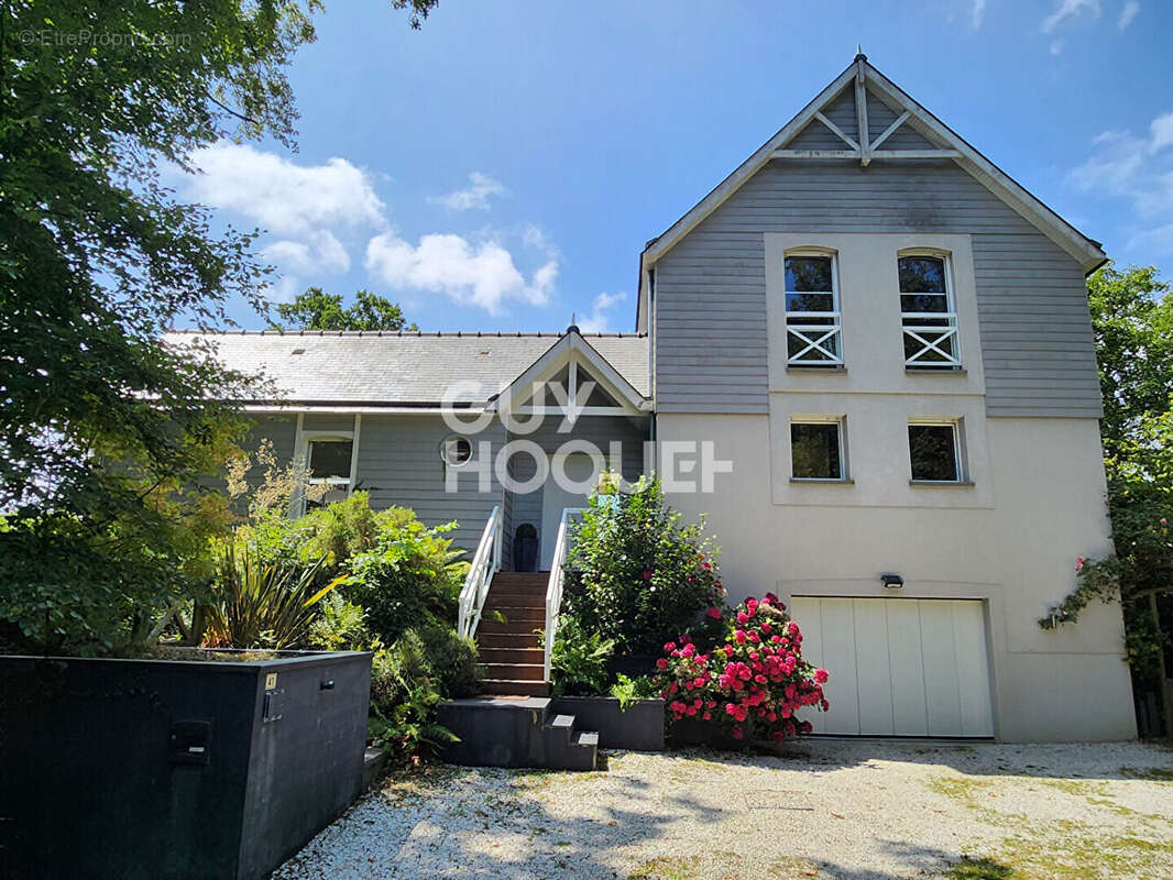 Maison à PLOUER-SUR-RANCE