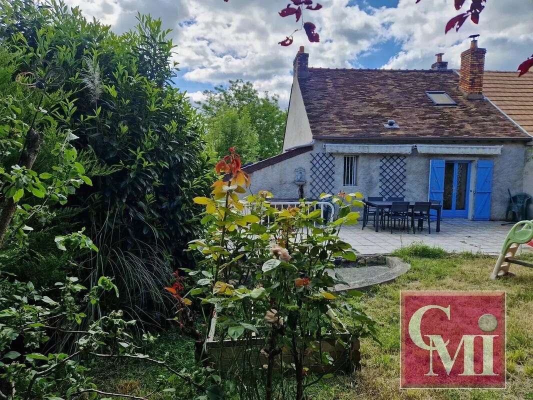 Charmante maison ancienne avec jardin au calme et sans vis à - photo 16