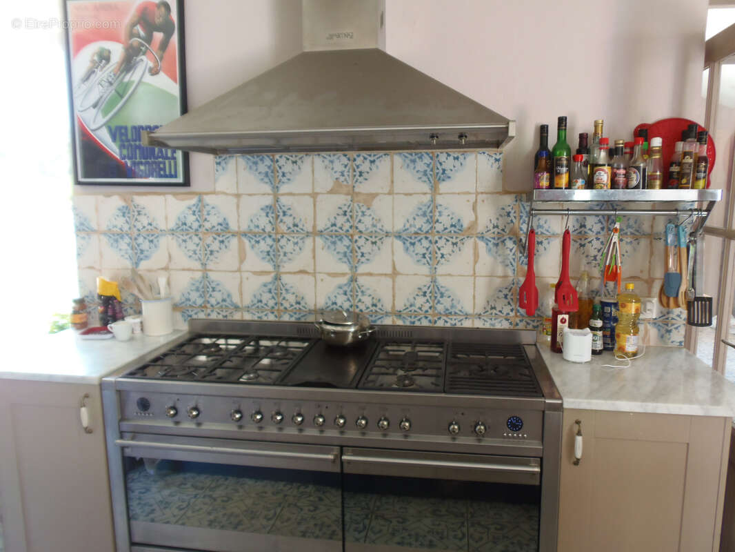 Maison à SAINT-THOMAS-DE-CONAC