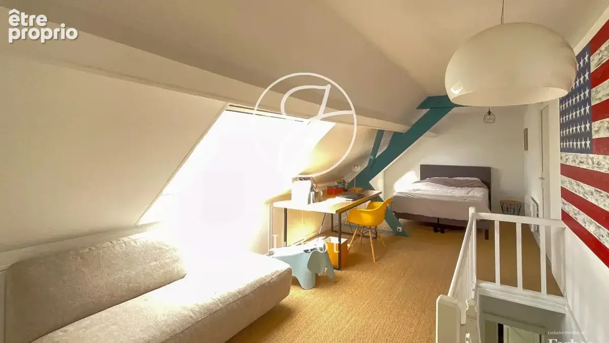 La Madeleine - ROMARIN - Maison à vendre - 350m² - 7 chambres - Terrasse - Jardin - Garages - photo 14