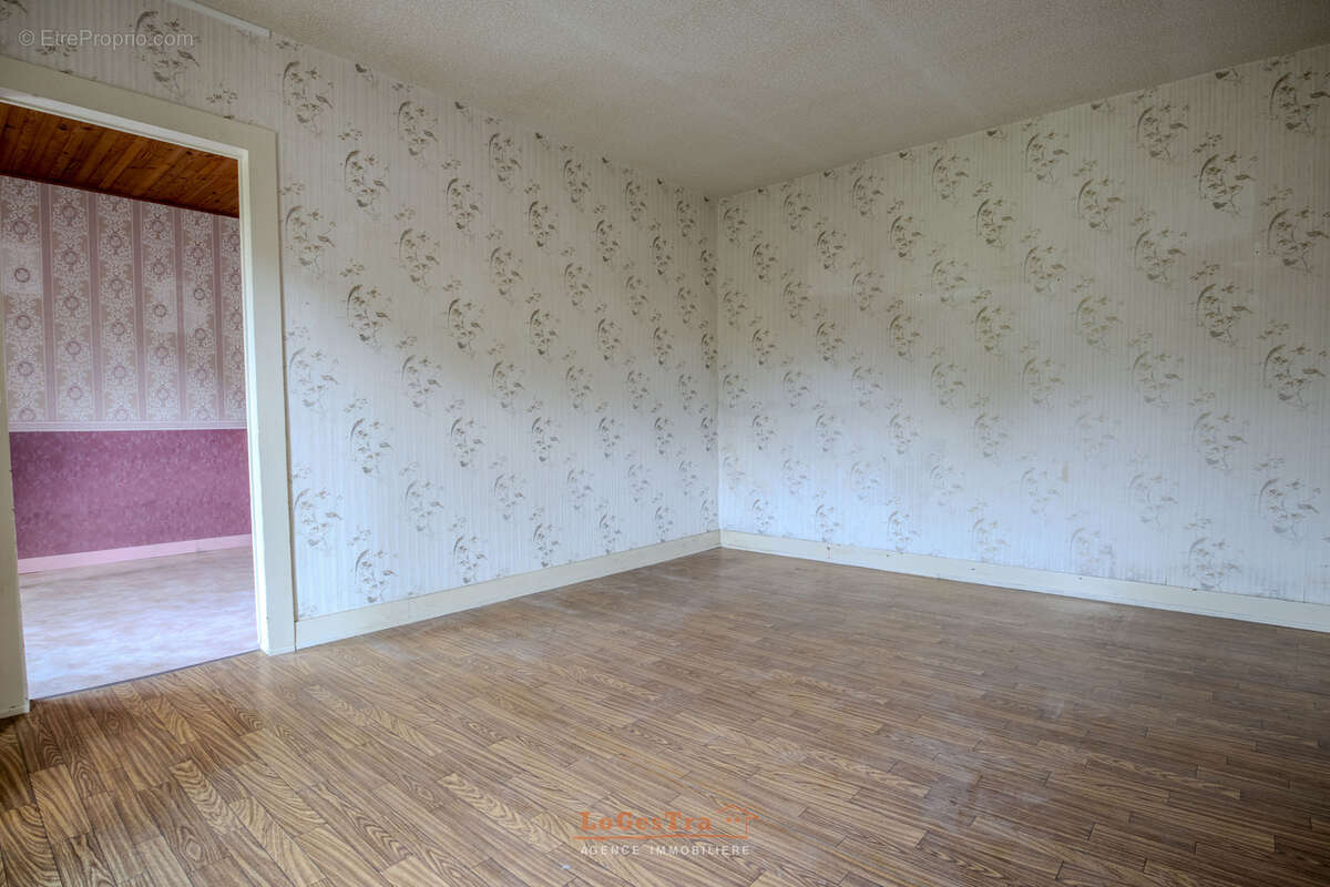 Appartement à VITTEL