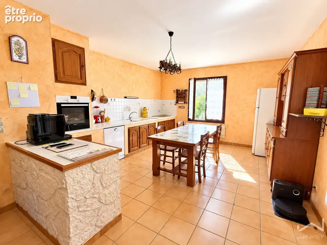 Exclusivité bollène   ensemble immobilier de 230 m2 habitables don+ local commercial de 48 m2   terrain de 674 - photo 10