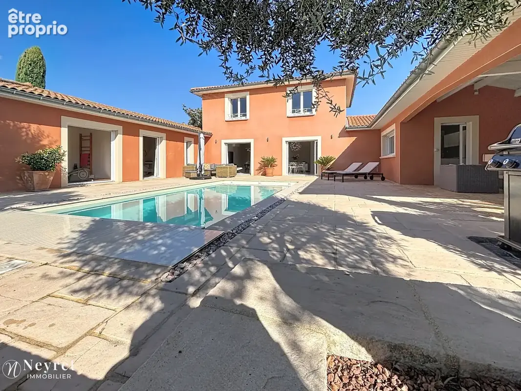Photo Maison à Charly au prix de 1 200 000€