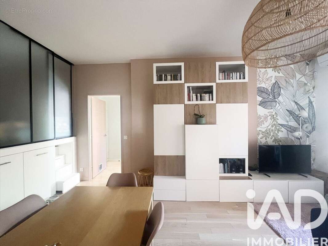 Photo 4 - Appartement à PUTEAUX