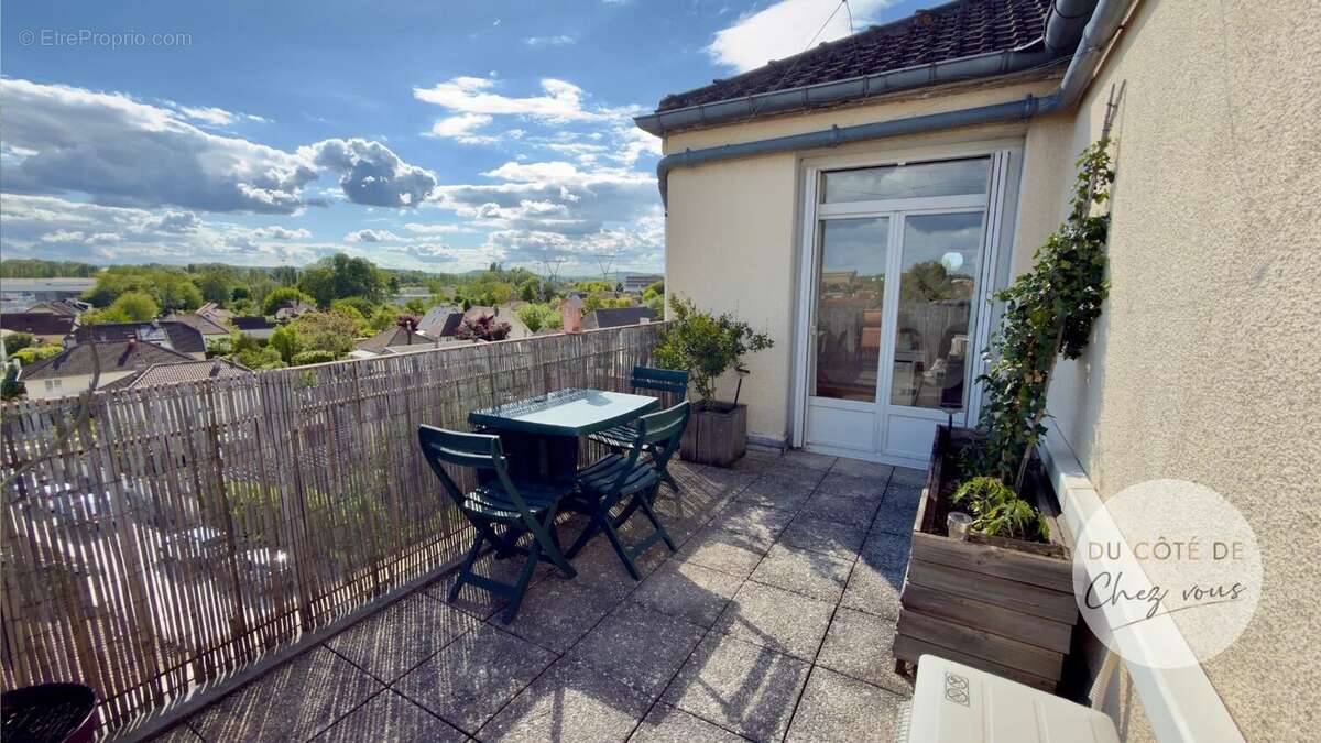 Appartement à SAINT-ANDRE-LES-VERGERS