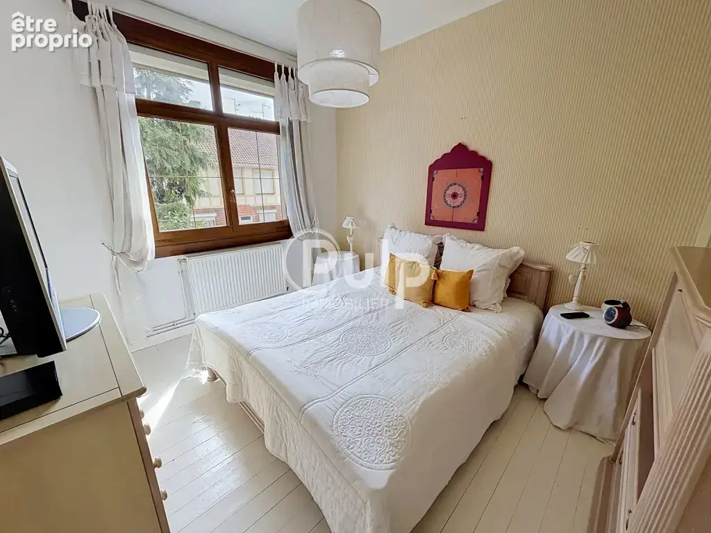 Maison 5 chambres Semi plain-pied Jardin et 3 Garages - photo 7