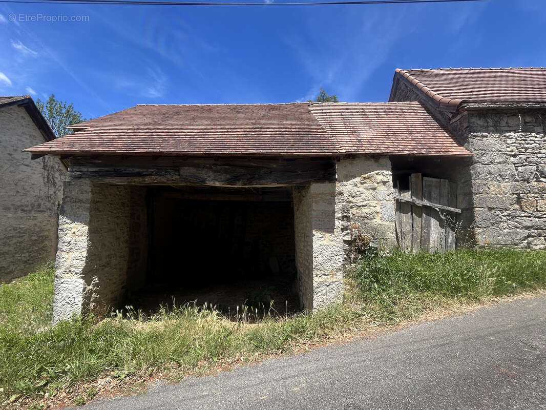 Maison à SAUJAC