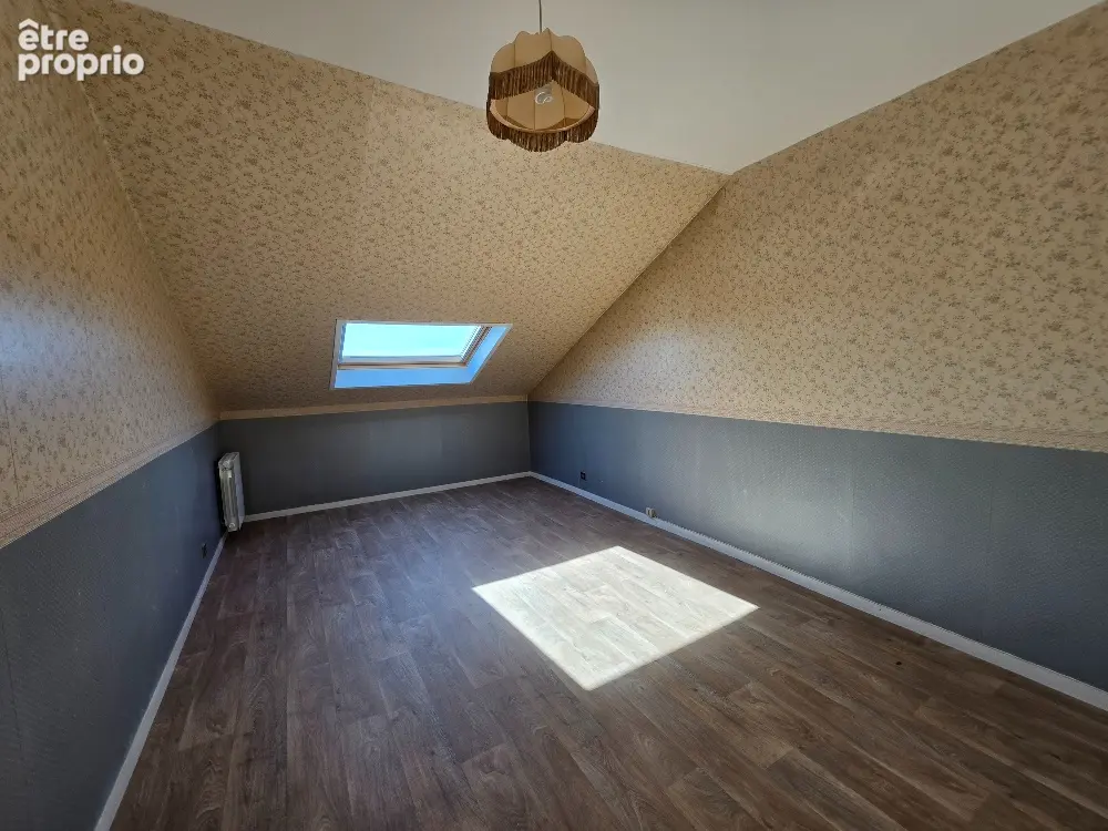 Appartement Duplex à vendre  67,35 m²  3 pièces  2 chambres  Balcon  Garage - photo 5