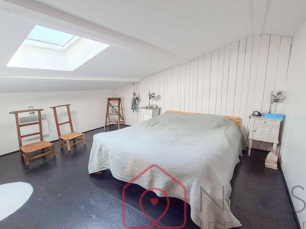 Maison à GREOUX-LES-BAINS