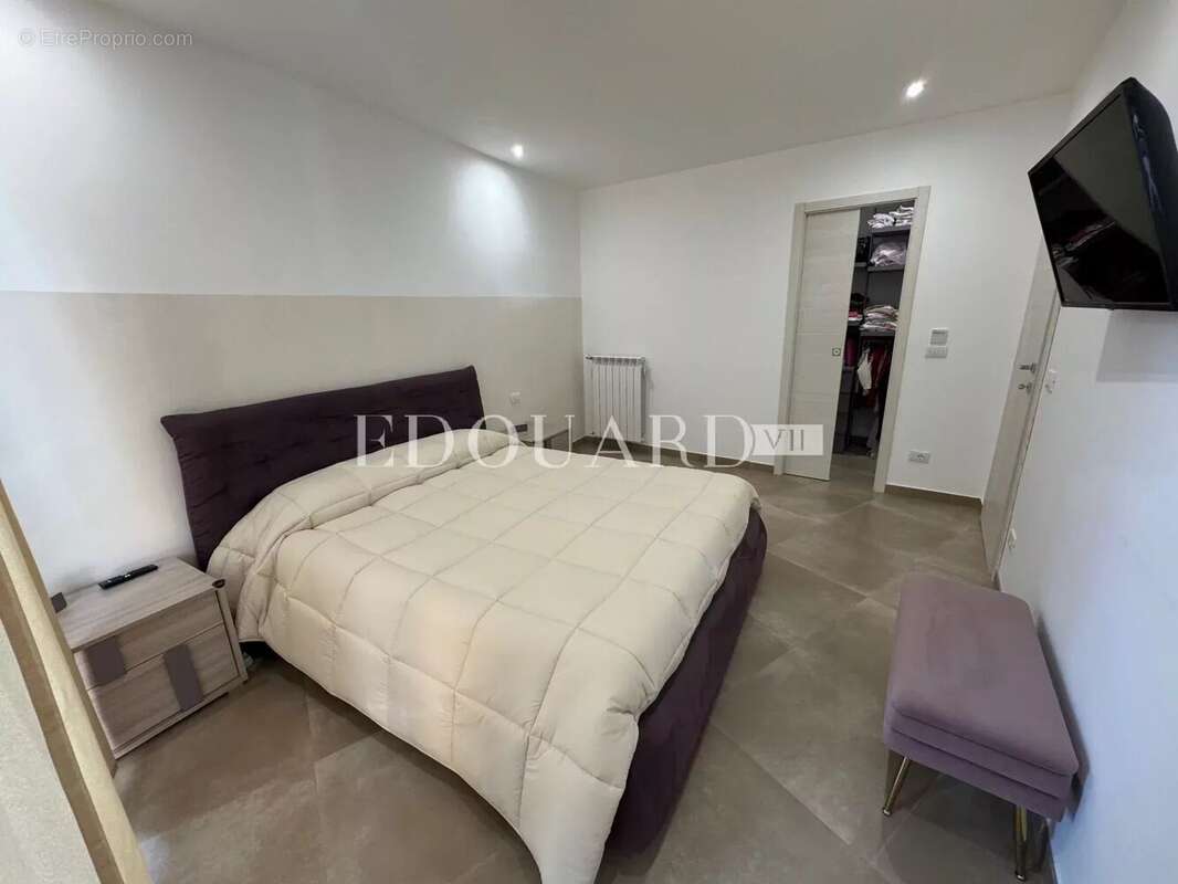 Appartement à ROQUEBRUNE-CAP-MARTIN