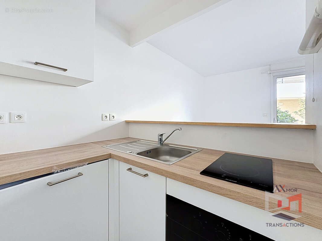 PERROS-GUIREC Centre-ville :  Appartement type 2 rdc état neuf - photo 3