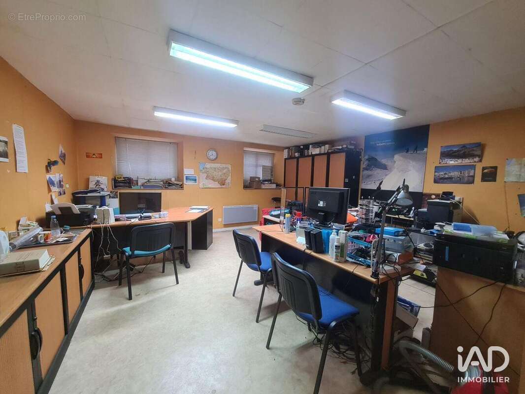 Photo 2 - Commerce à PAU