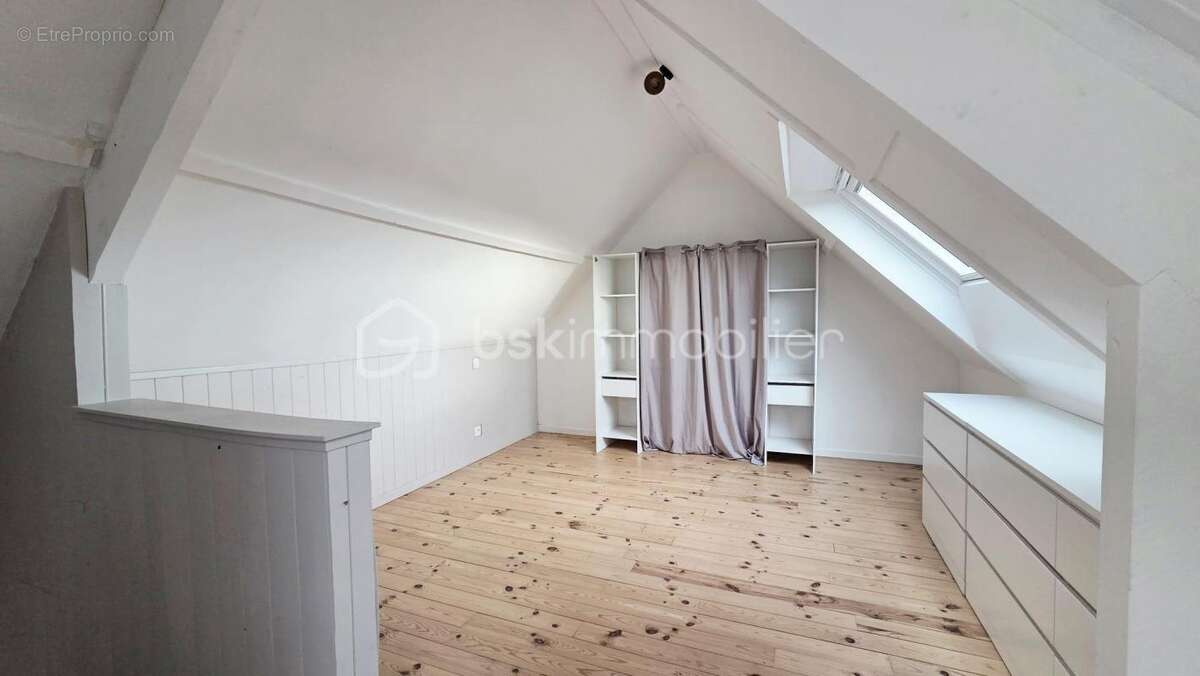 Maison à FOUGERES