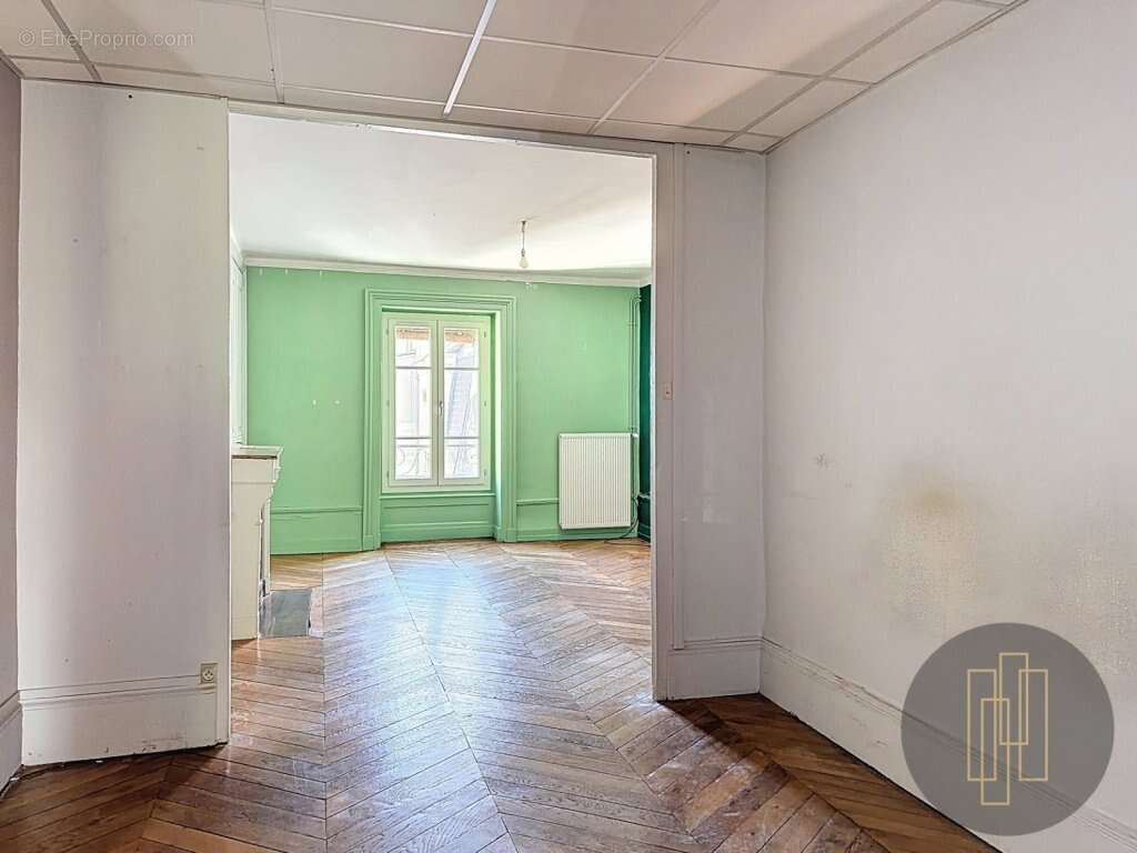 Appartement à LYON-6E