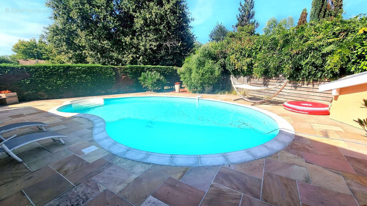 Maison à LIT-ET-MIXE