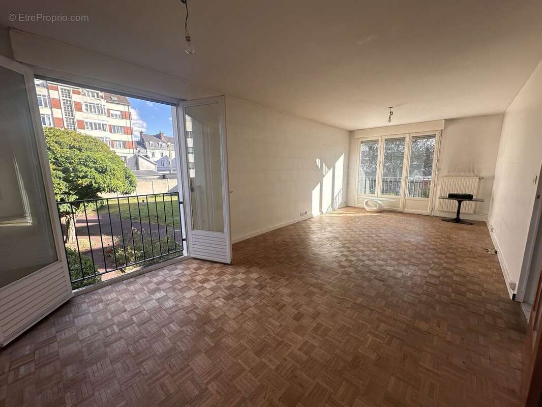 Appartement 76 m² à Rouen  - photo 2