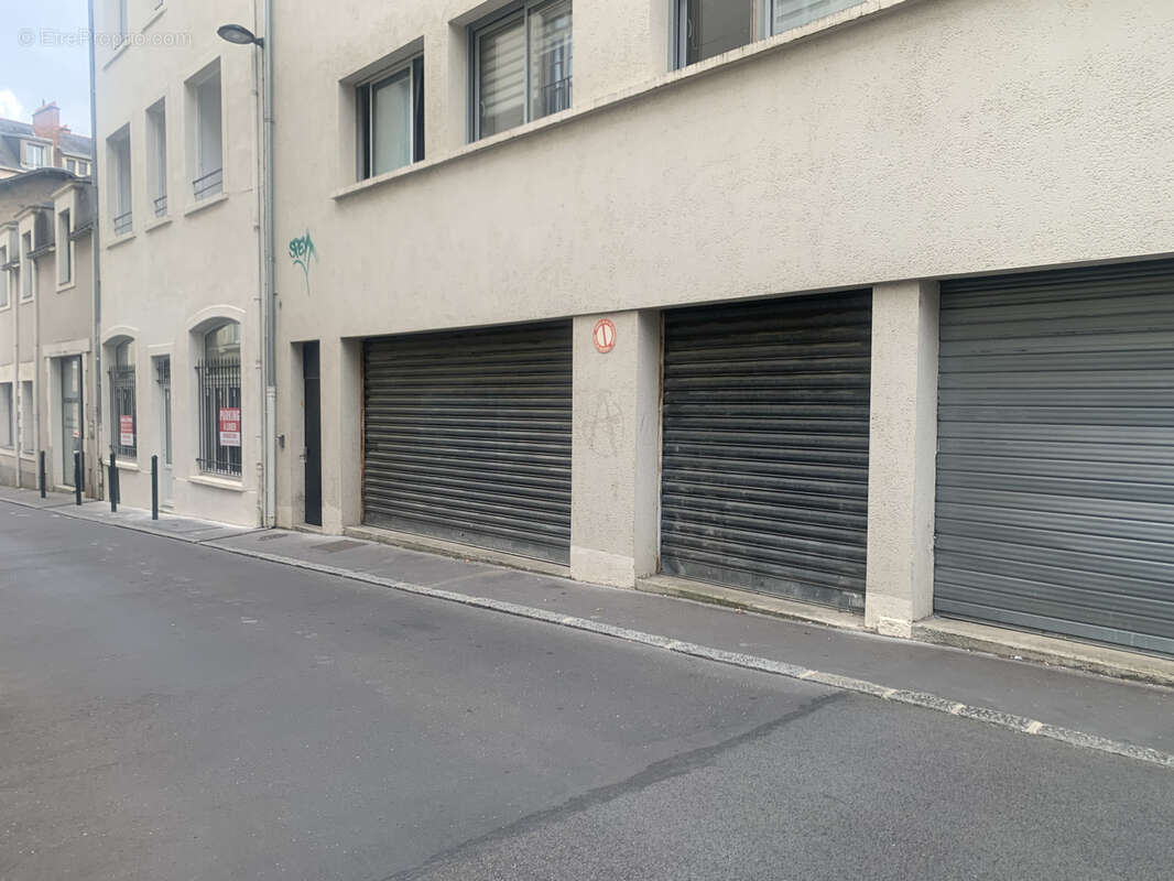 Parking à NANTES