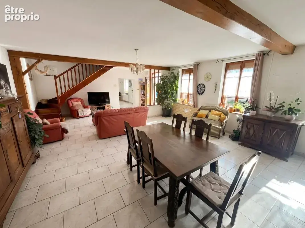  Superbe Maison Individuelle de 147 m² avec Jardin, Garage et 4 Chambres ! - photo 2