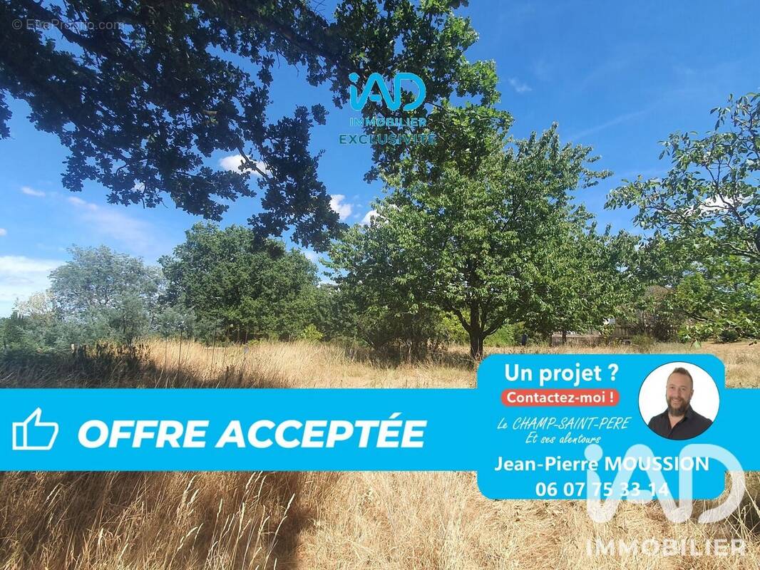 Terrain 1388 m² à Saint-Vincent-Sur-Graon · 45 000 €