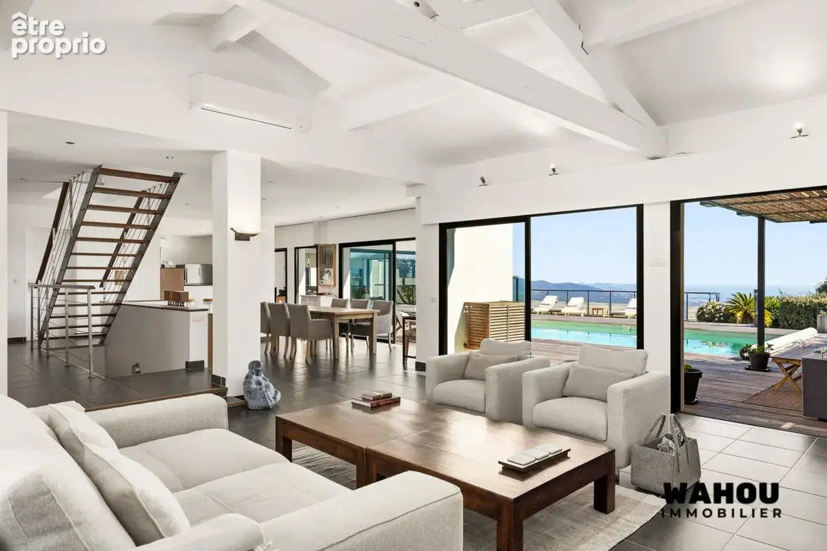 Villa d’architecte d’exception avec vue panoramique sur la baie de Cannes - photo 6