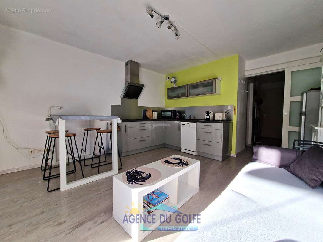 Coquet T 2 avec garage à quelques mètres des plages de sable - photo 2