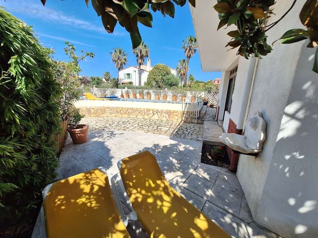 Maison à SAINT-CYPRIEN