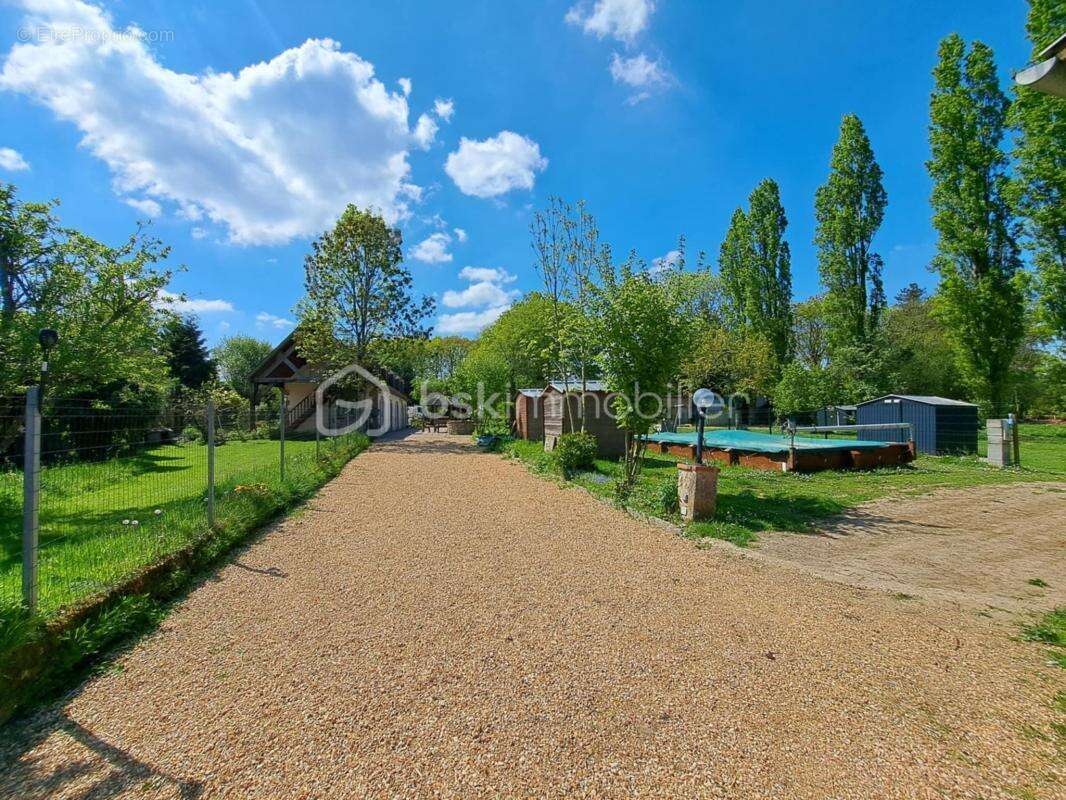 Maison à SOLIGNY-LA-TRAPPE