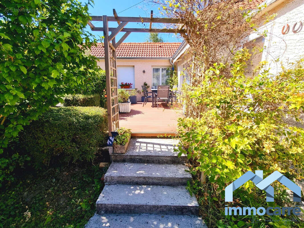 Maison 150 m² à Pontcarre  - photo 2