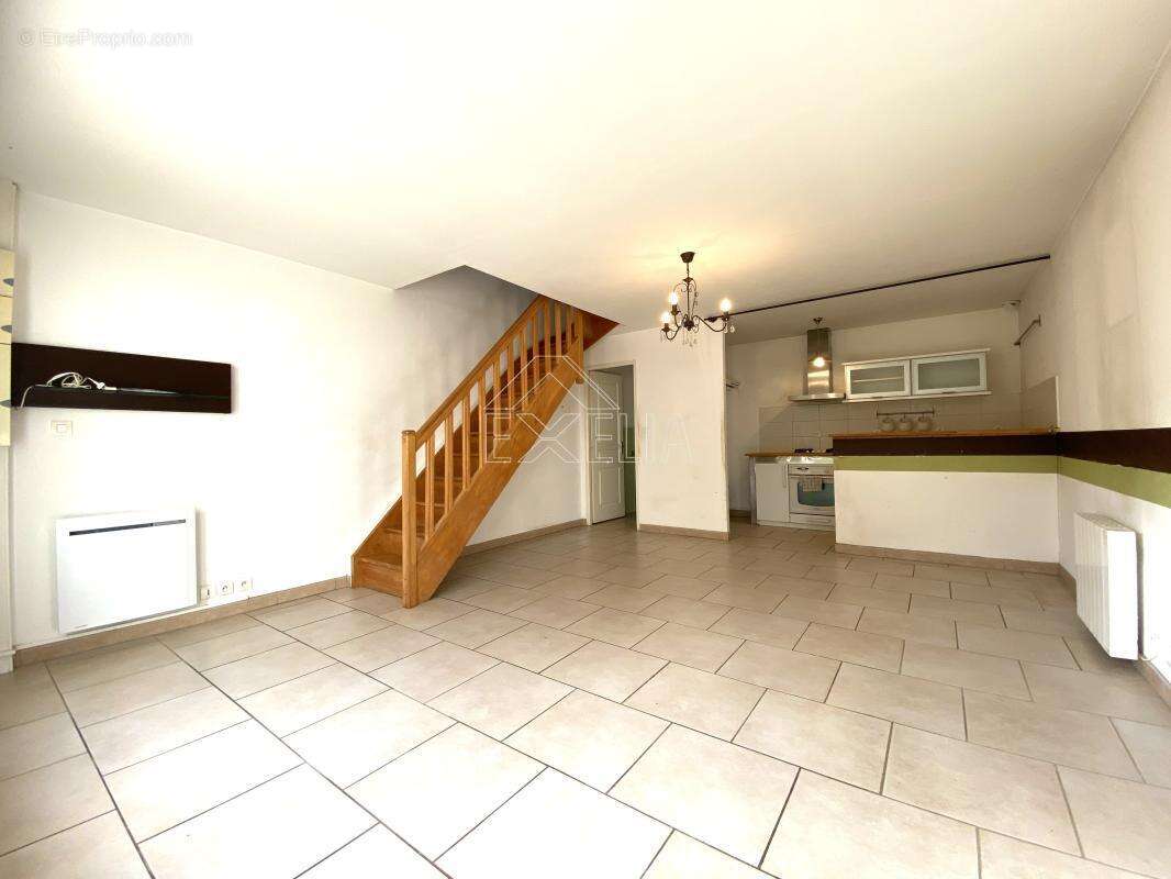 Appartement à BONNIERES-SUR-SEINE