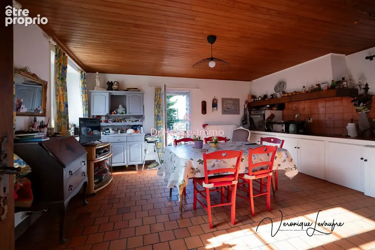 Maison 6 pièces 180 m² à vendre à Agon-Coutainville (50230) - photo 4