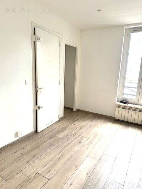 Photo 6 - Appartement à LE RAINCY
