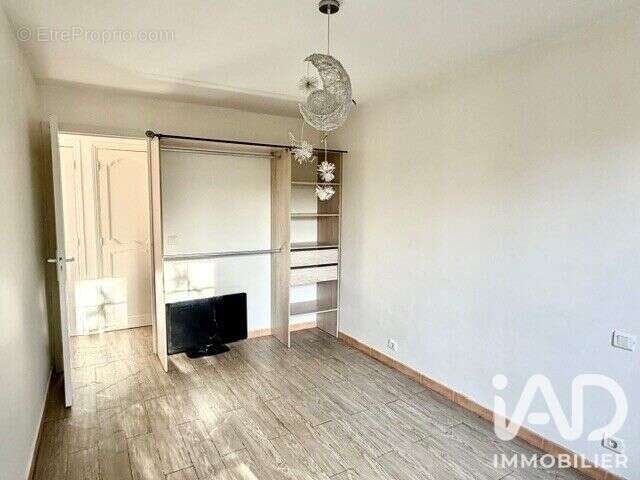 Appartement 48 m² à Saint-Raphael  - photo 9
