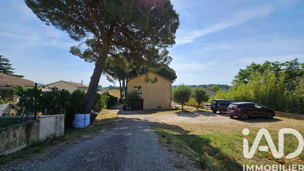 Photo 5 - Maison à BAGNOLS-SUR-CEZE