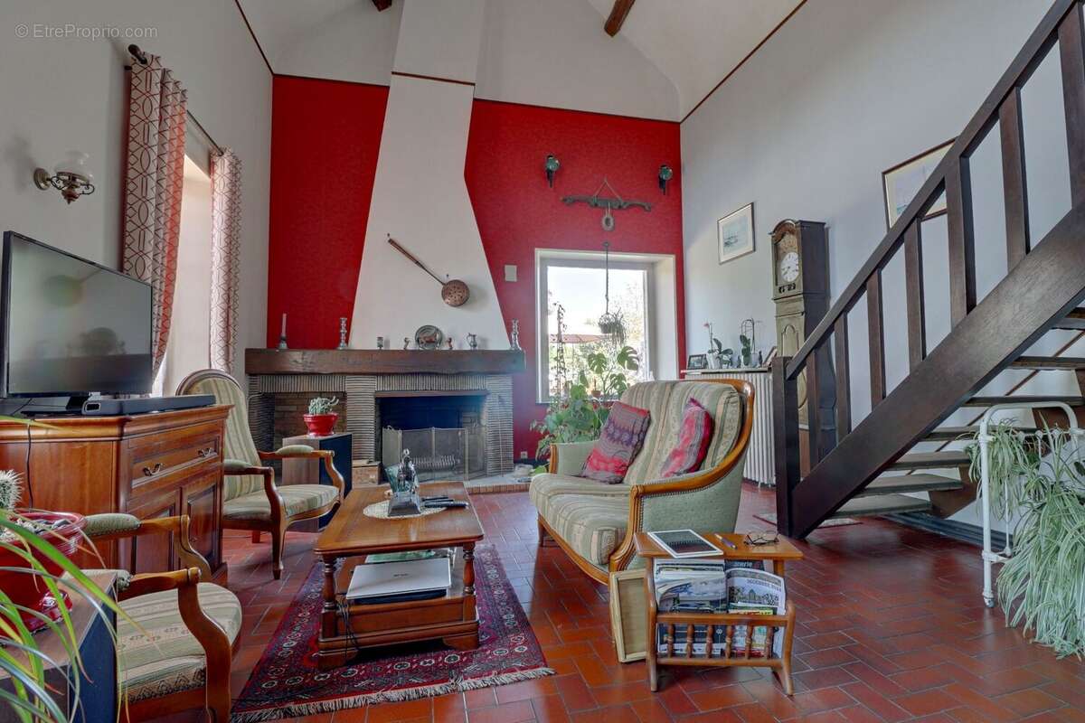 Maison 143 m² à Tilly  - photo 4