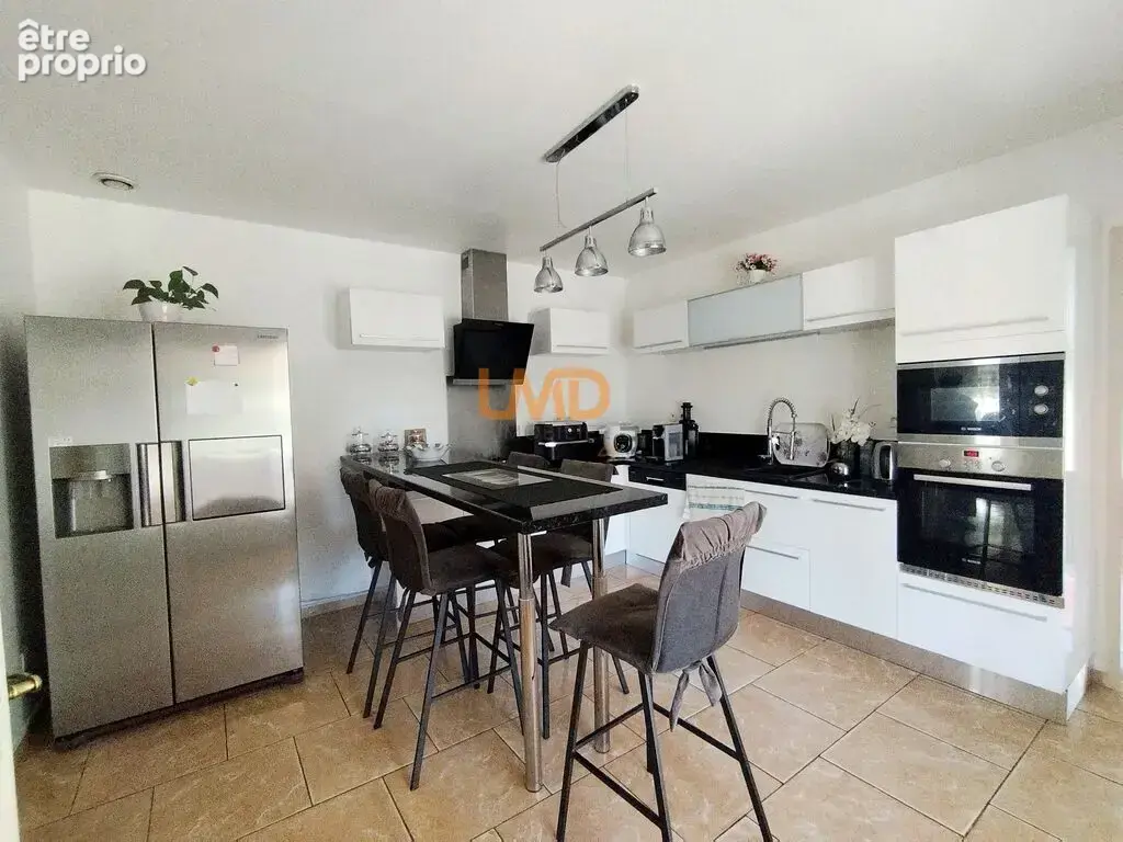 Maison plain pied avec studio attenant, grand garage - photo 3