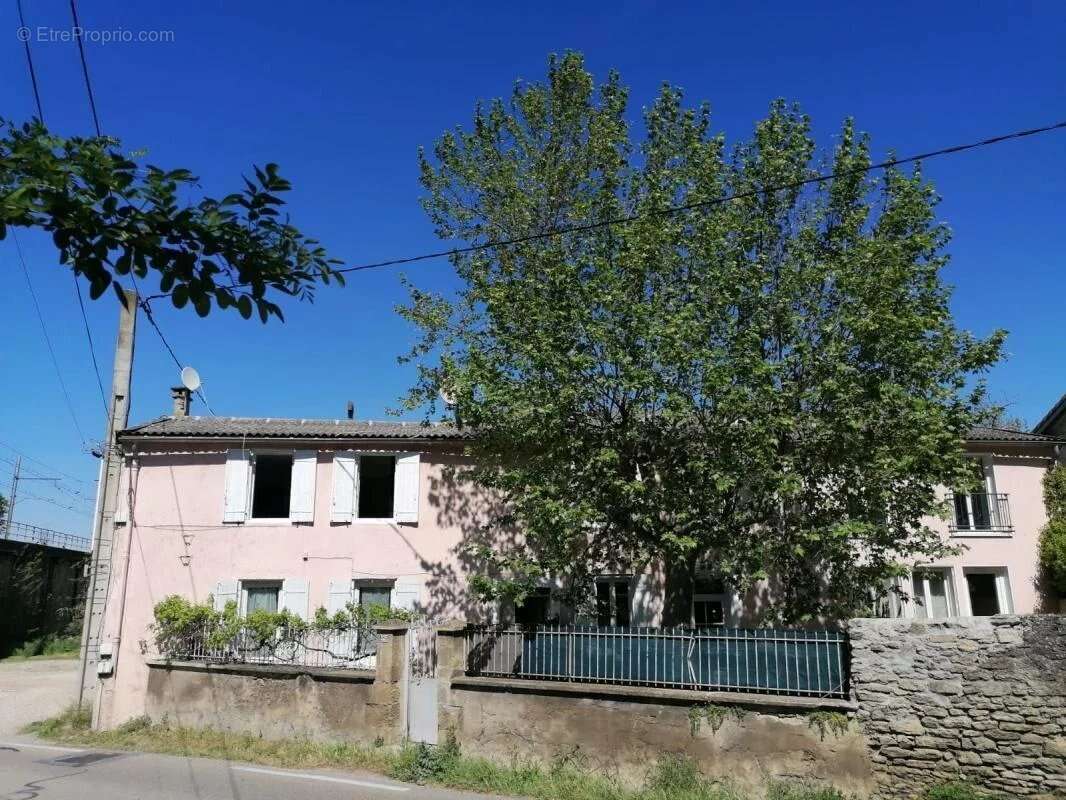 Maison à SERNHAC