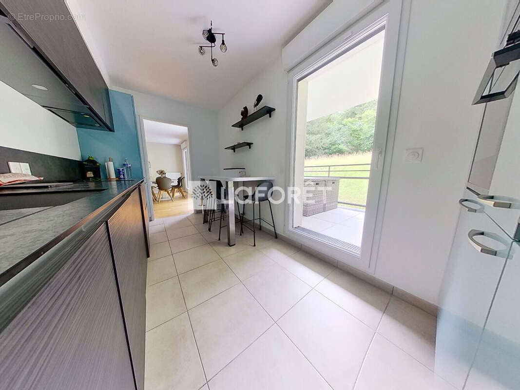 Appartement à VILLE-D'AVRAY