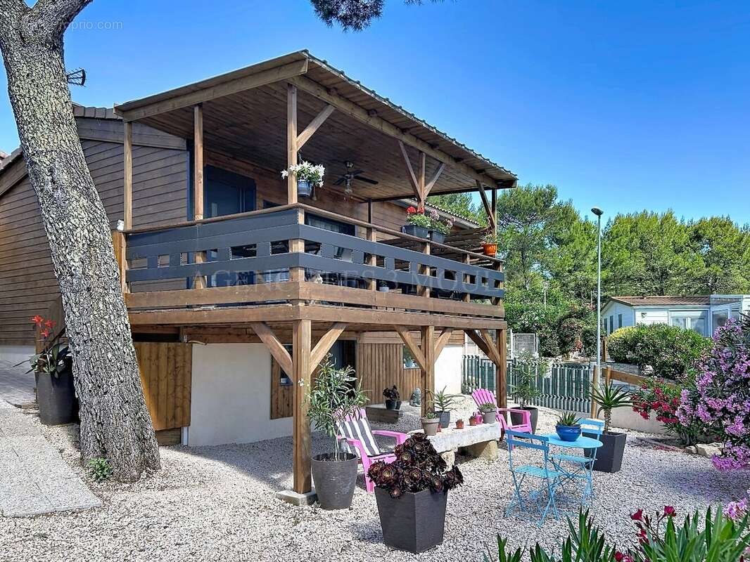 Maison à CALVISSON