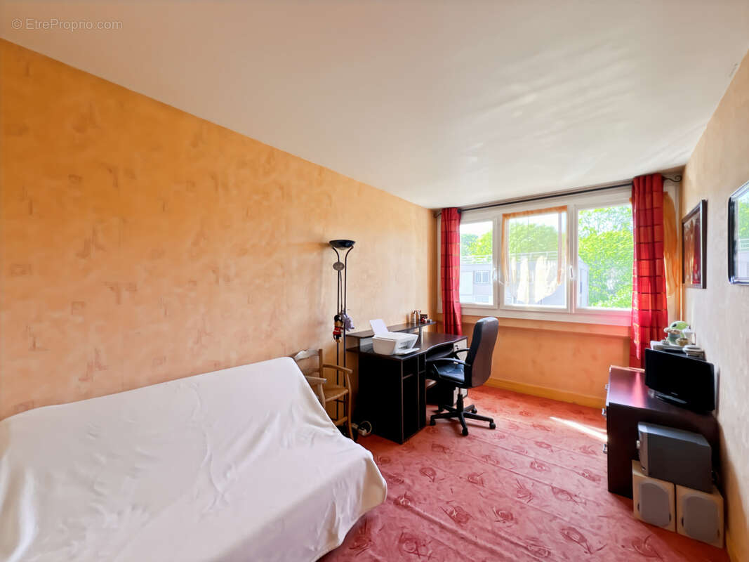 Appartement à JOUY-EN-JOSAS