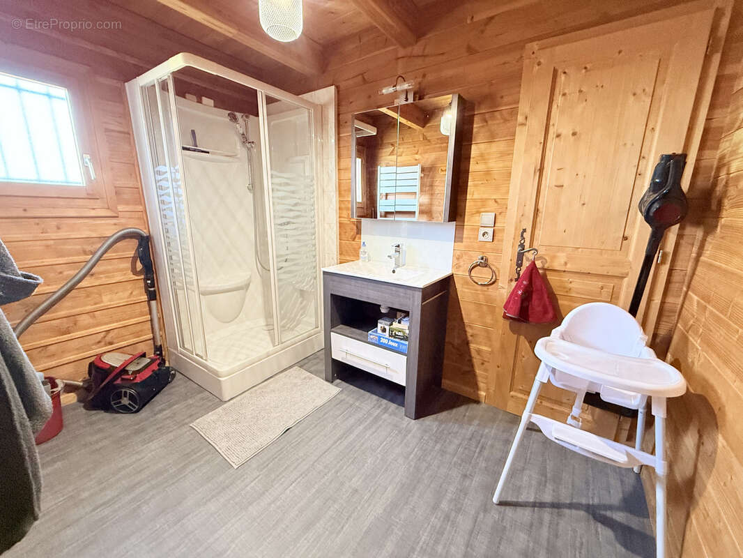 Maison à FONTCOUVERTE-LA-TOUSSUIRE