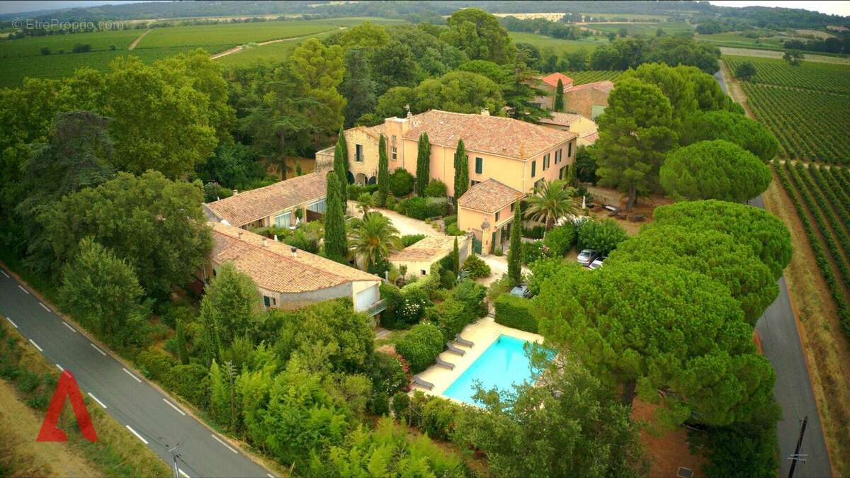 Appartement à ALIGNAN-DU-VENT