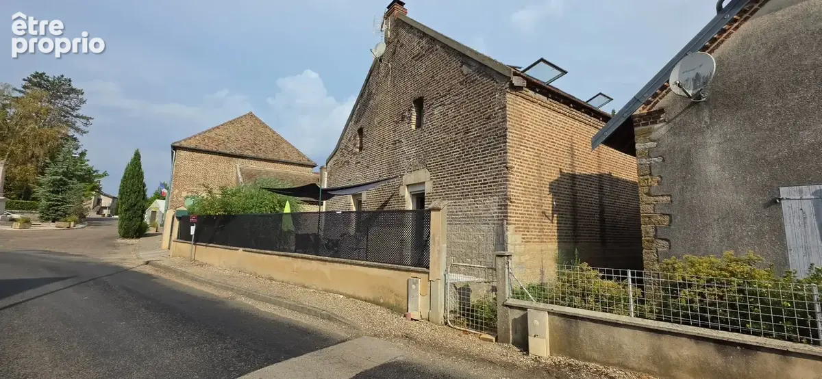 Maison de caractère  avec 4 chambres,  à Mouthier-en-Bresse - photo 7