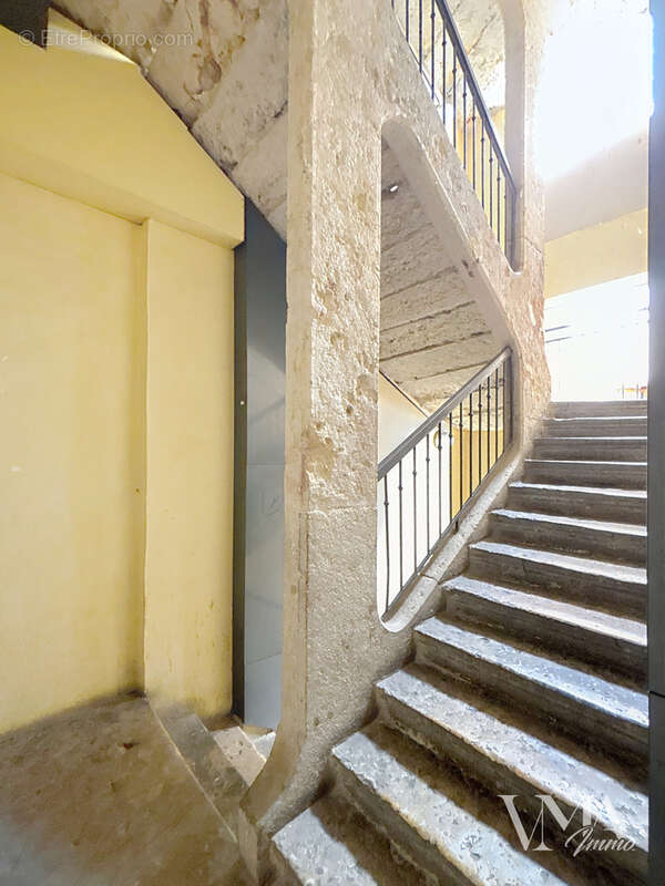 Appartement à LYON-1E