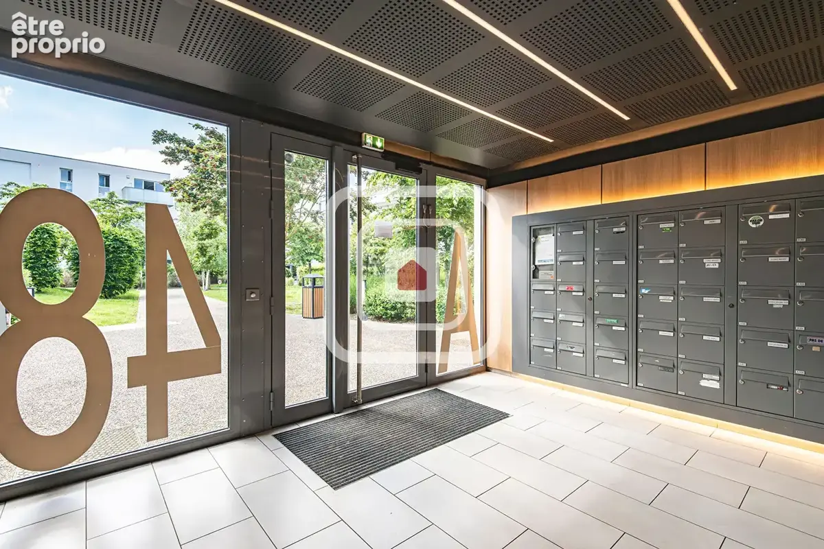 Appartement à BEZANNES