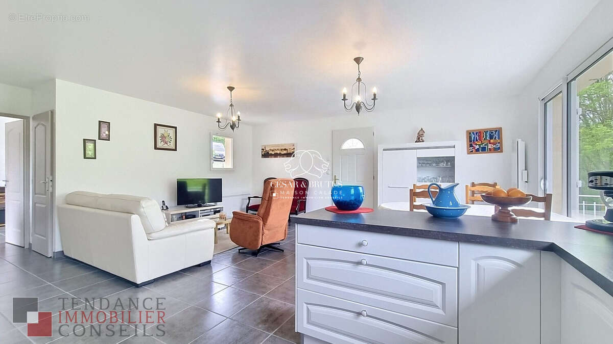 Maison 82 m² à Lamure-Sur-Azergues  - photo 6
