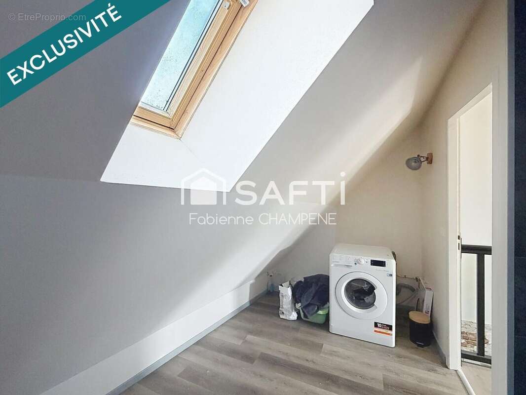 Photo 9 - Appartement à LONS-LE-SAUNIER
