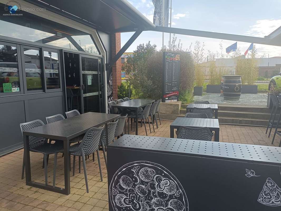 Commerce à AUCAMVILLE