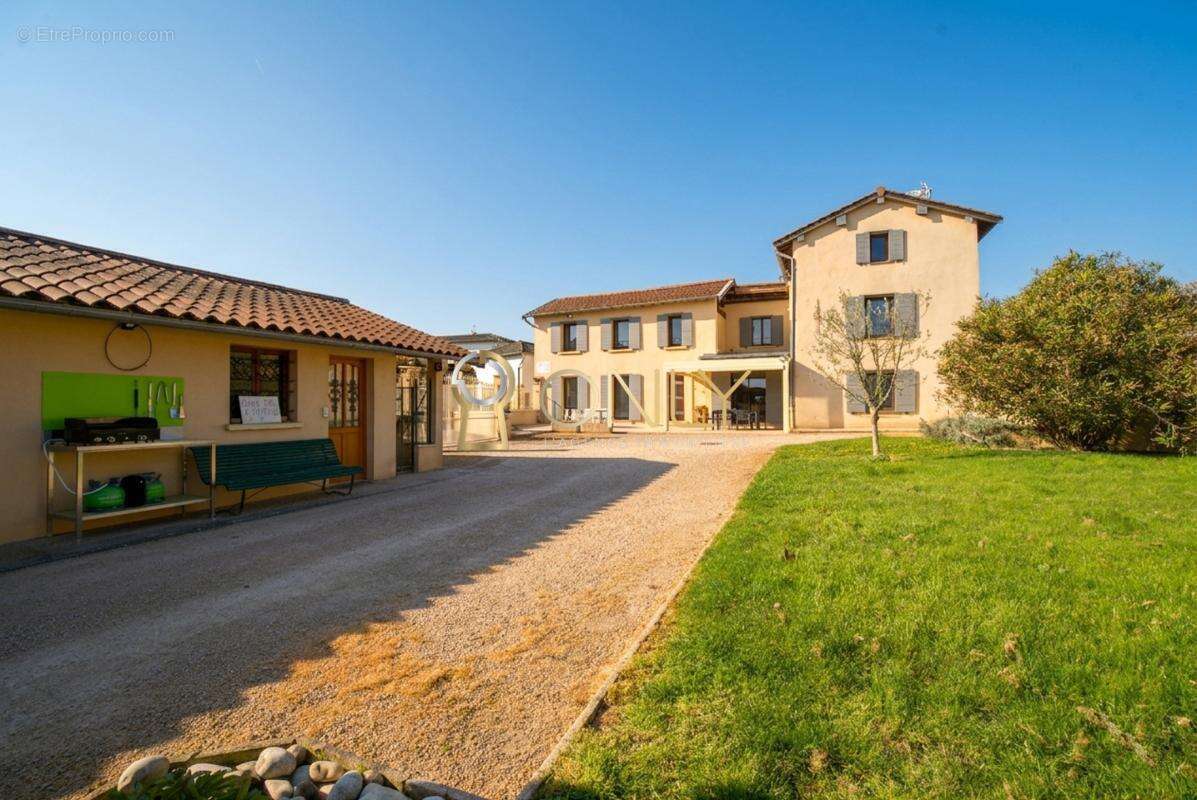 Maison à QUINCIEUX